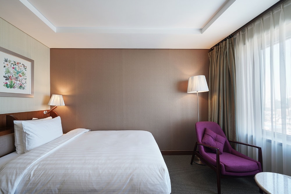 Standard Room, 1 Double Bed (3 paxs to be booked until 3PM) - Photo 4