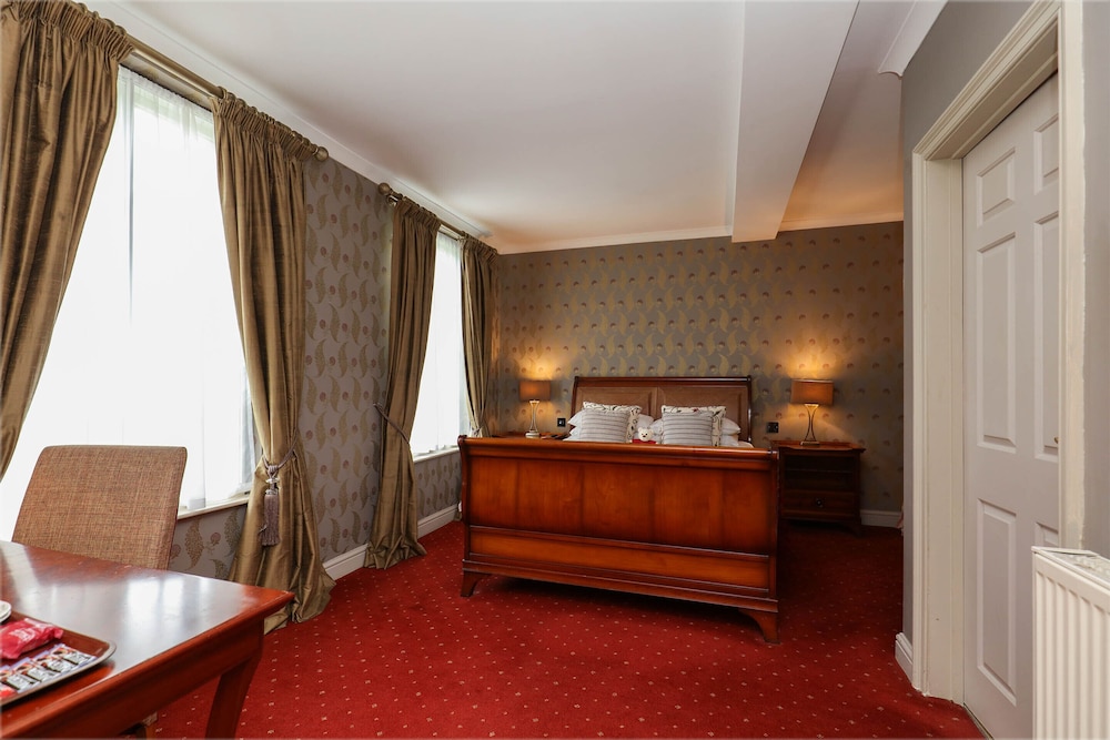 Suite 2 Adults