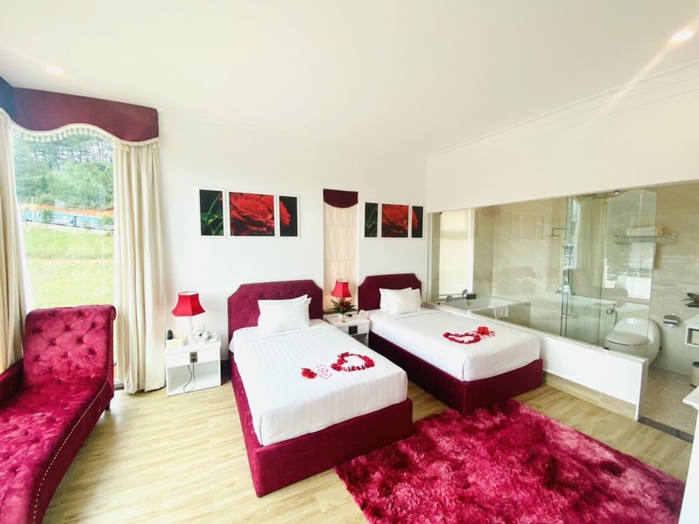 Luxury Twin Room photo 1