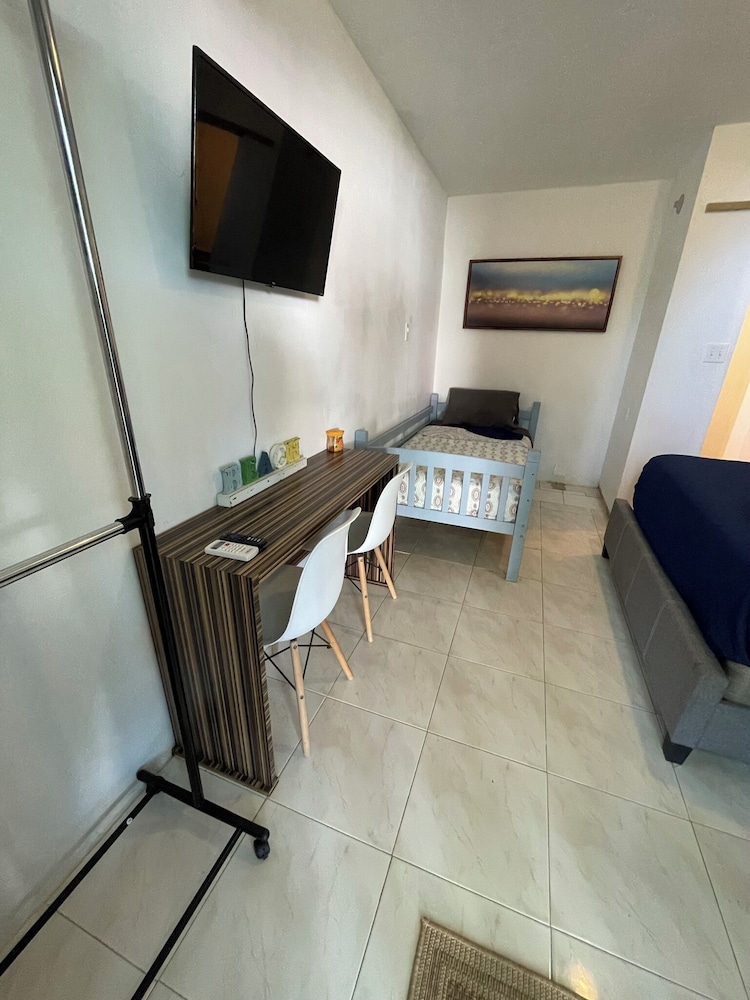 Studio, Ocean View photo 2
