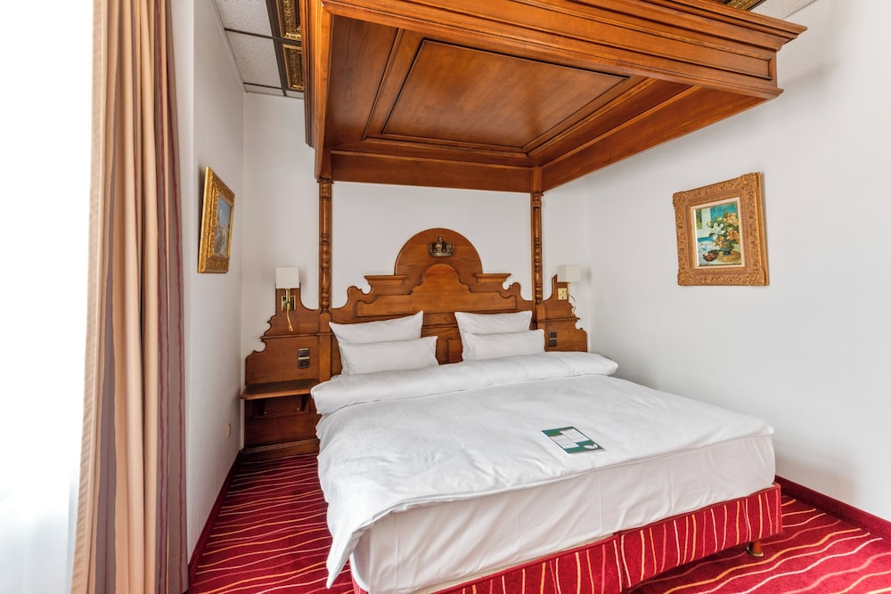 Comfort Suite photo 1