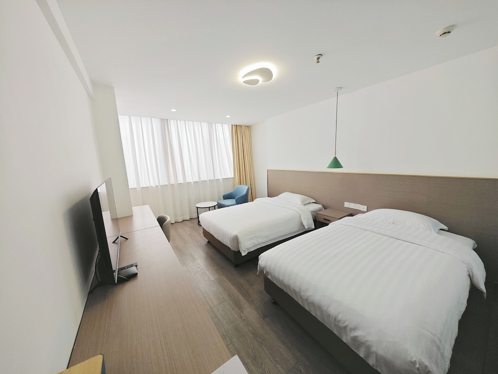 Premier Twin Room