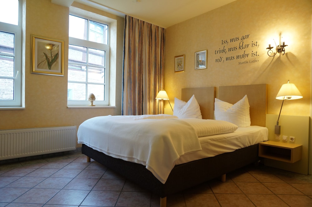 Classic Double Room photo 3