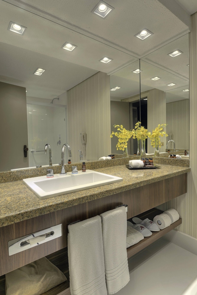 Executive Room, 2 Double Beds - Photo 3
