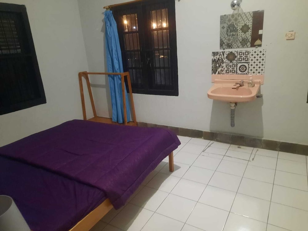 Basic Double Room, Non Smoking, Valley View photo 2