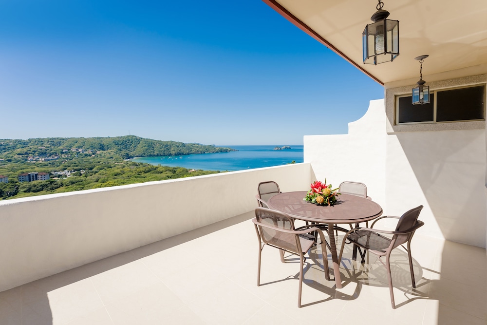 Premium Ocean View Villa - Photo 3