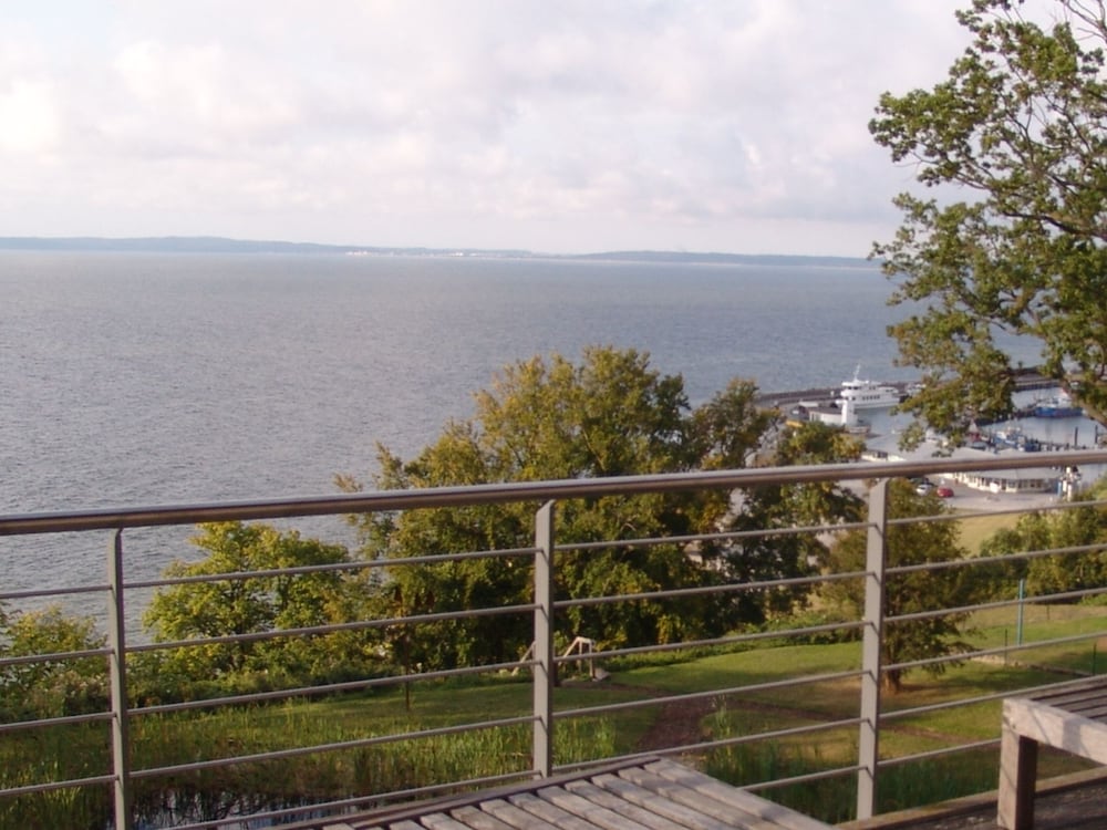 Luxury Apartment, 3 Bedrooms (Penthouse 4) photo 2