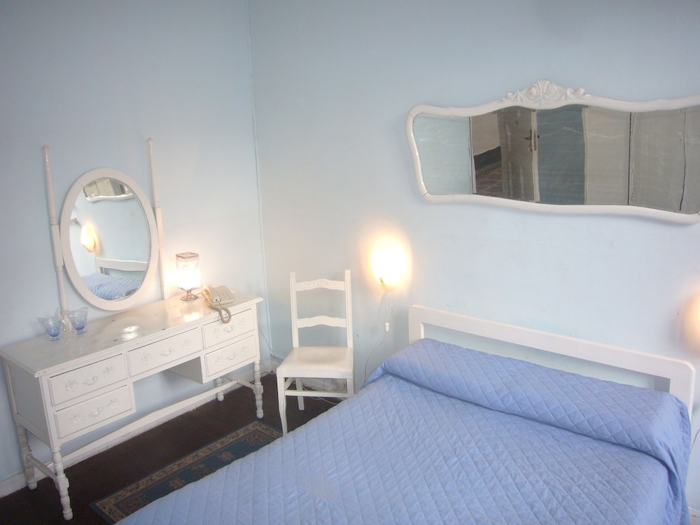 Double Room, Shared Bathroom photo 2