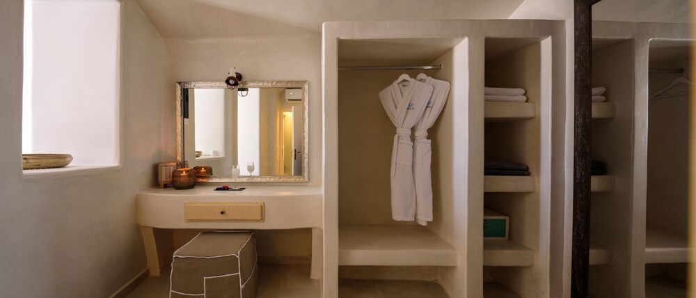 Cave Villa - Photo 25
