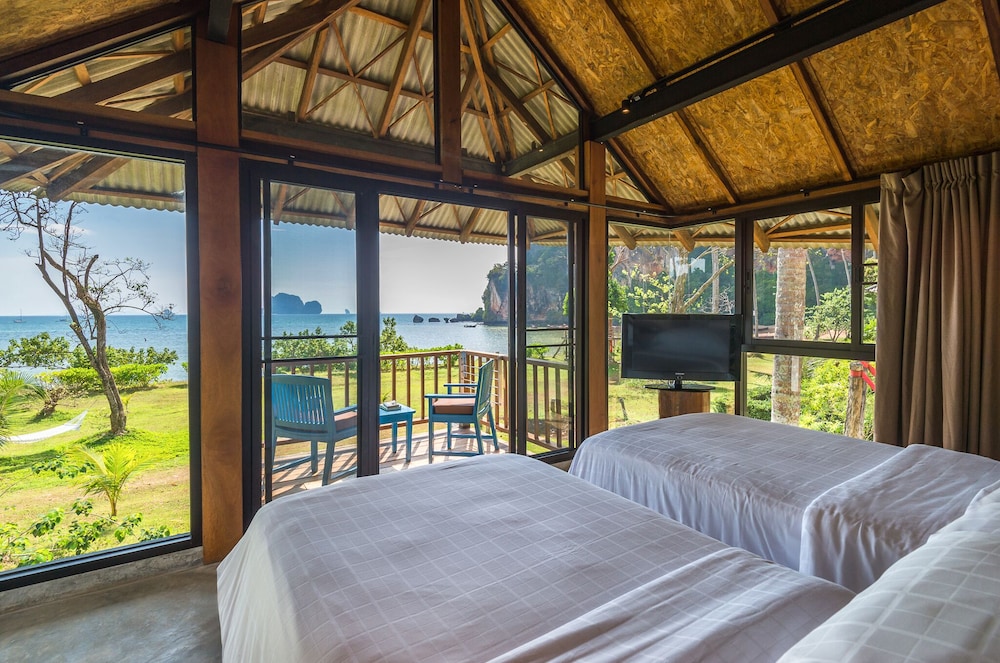 Beachfront Villas Twin - Photo 9