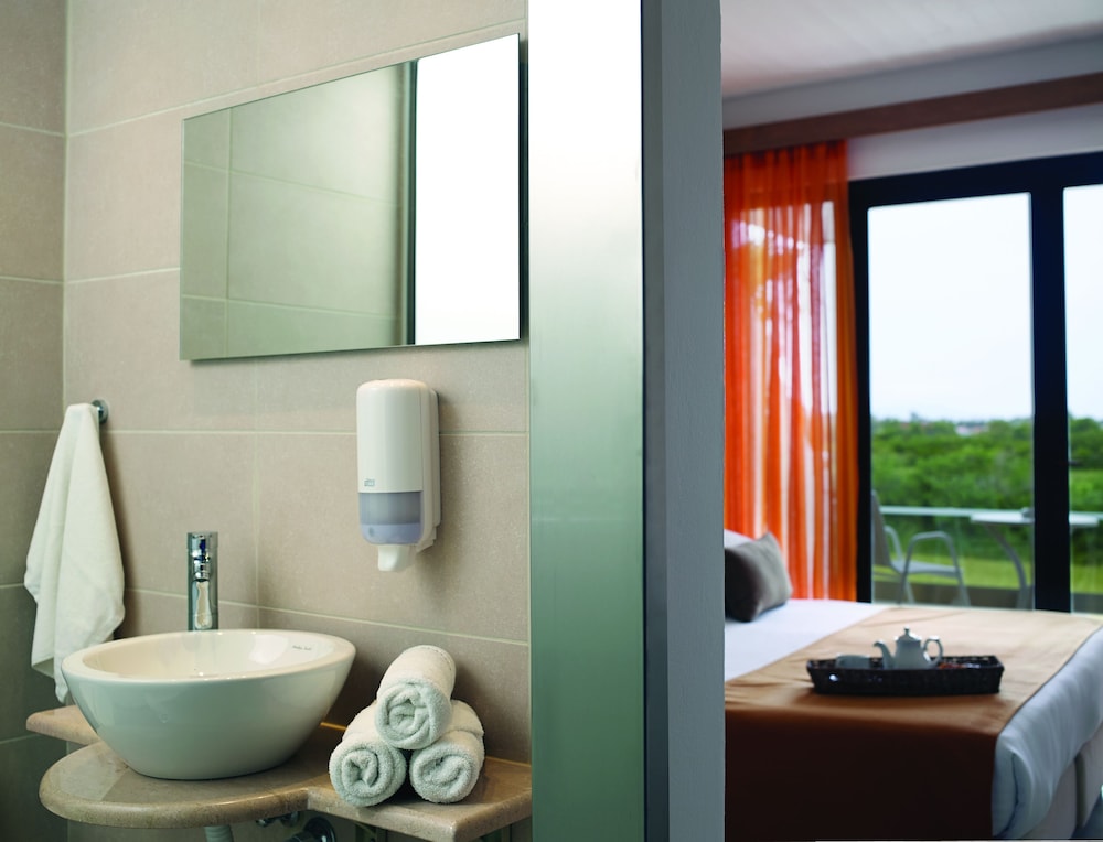 Twin Room Inland view - Photo 3