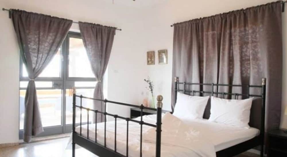 Villa, 4 Bedrooms, Jetted Tub, Sea View photo 1