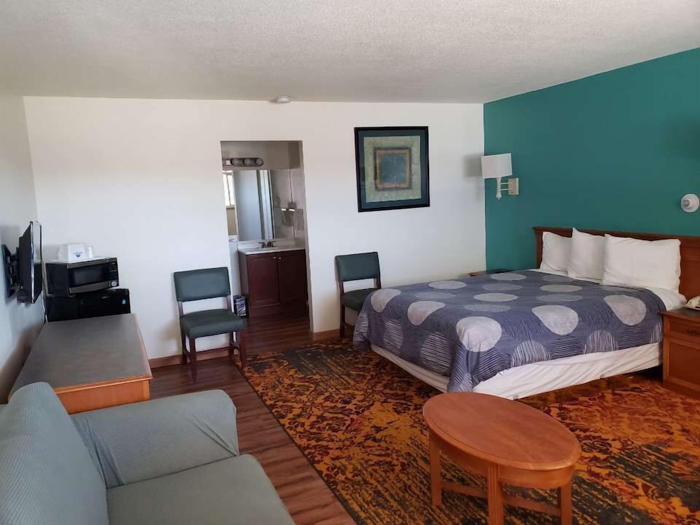 Room, 1 Queen Bed, Non Smoking photo 2