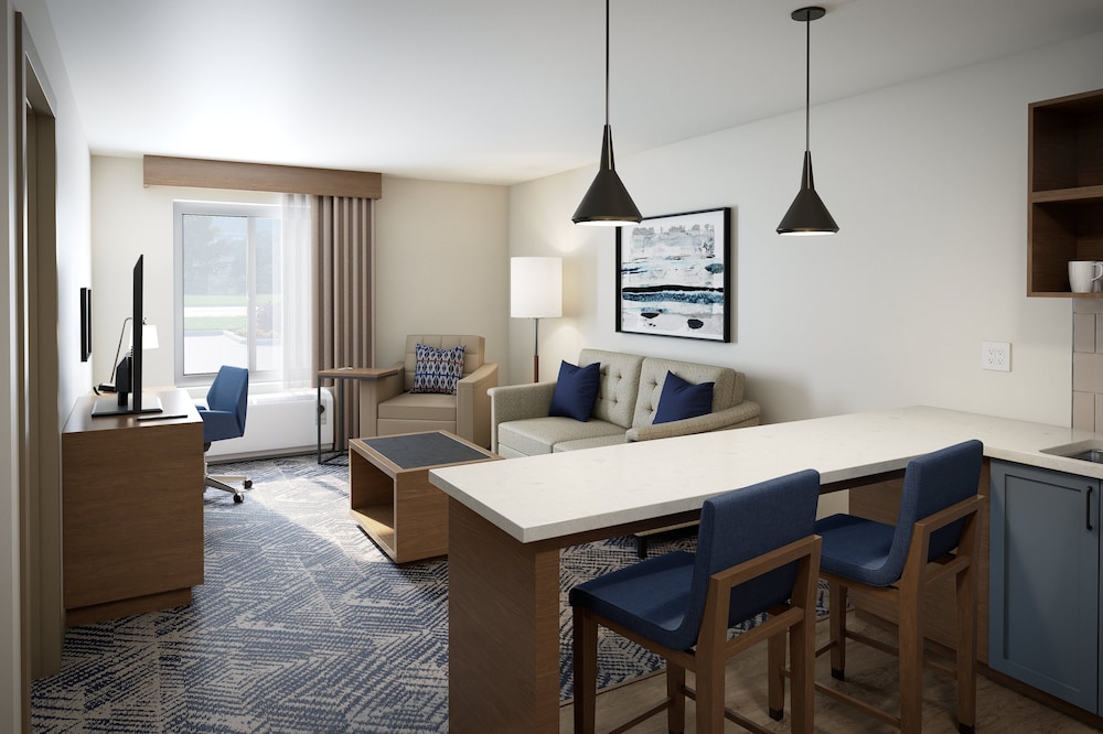 Suite, 1 Bedroom - Photo 9