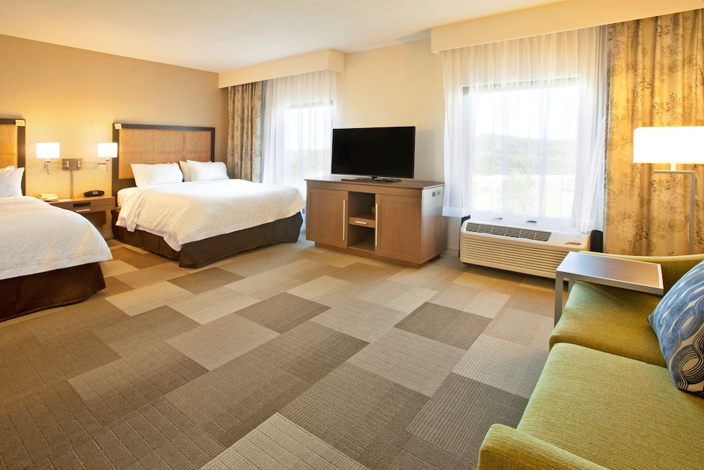 Suite, 2 Queen Beds, Non Smoking - Photo 1