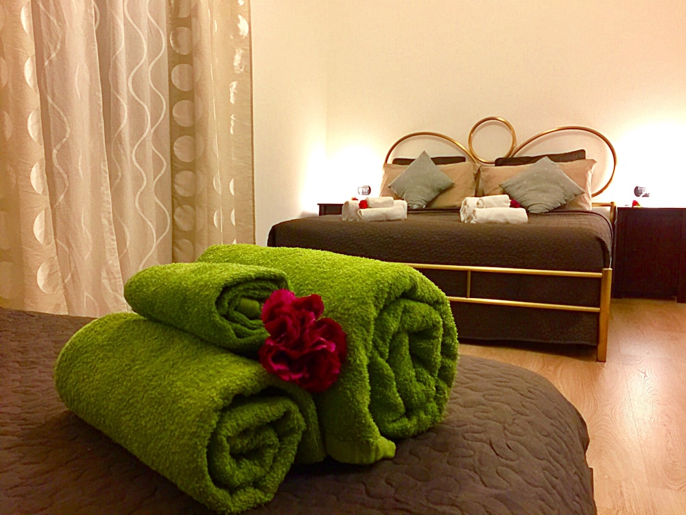 Comfort Triple Room, Private Bathroom photo 2
