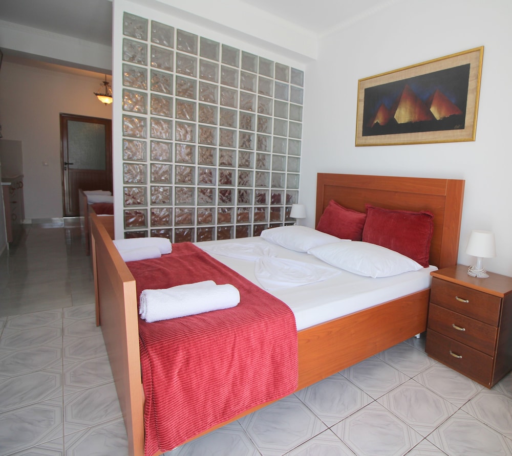 Panoramic Studio