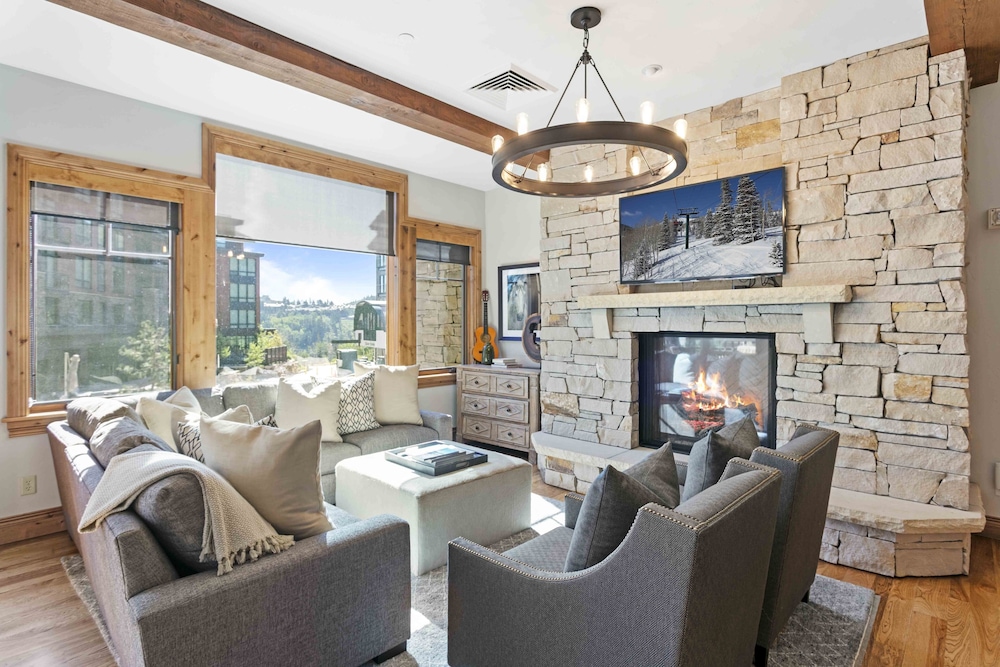 Condo, 4 Bedrooms