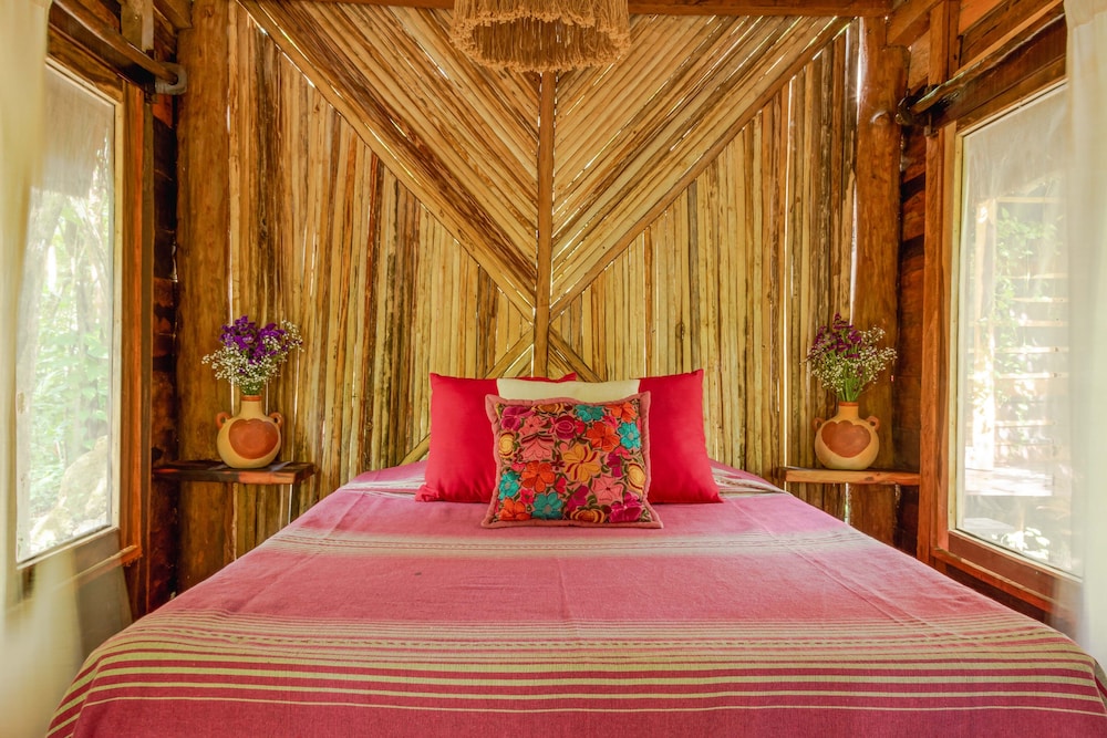 Romantic Cabin photo 2