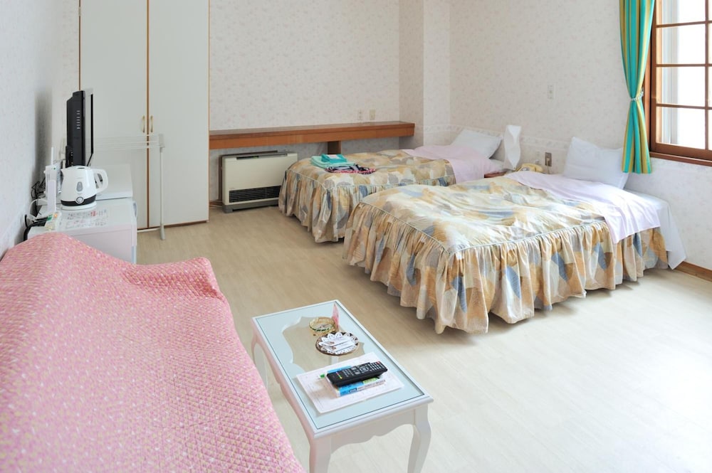 Western-Style Room