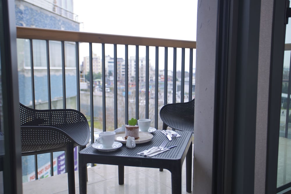 Standard Twin Room, Balcony photo 3