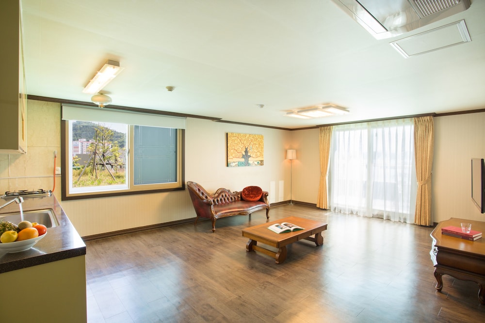 Residence Room photo 3