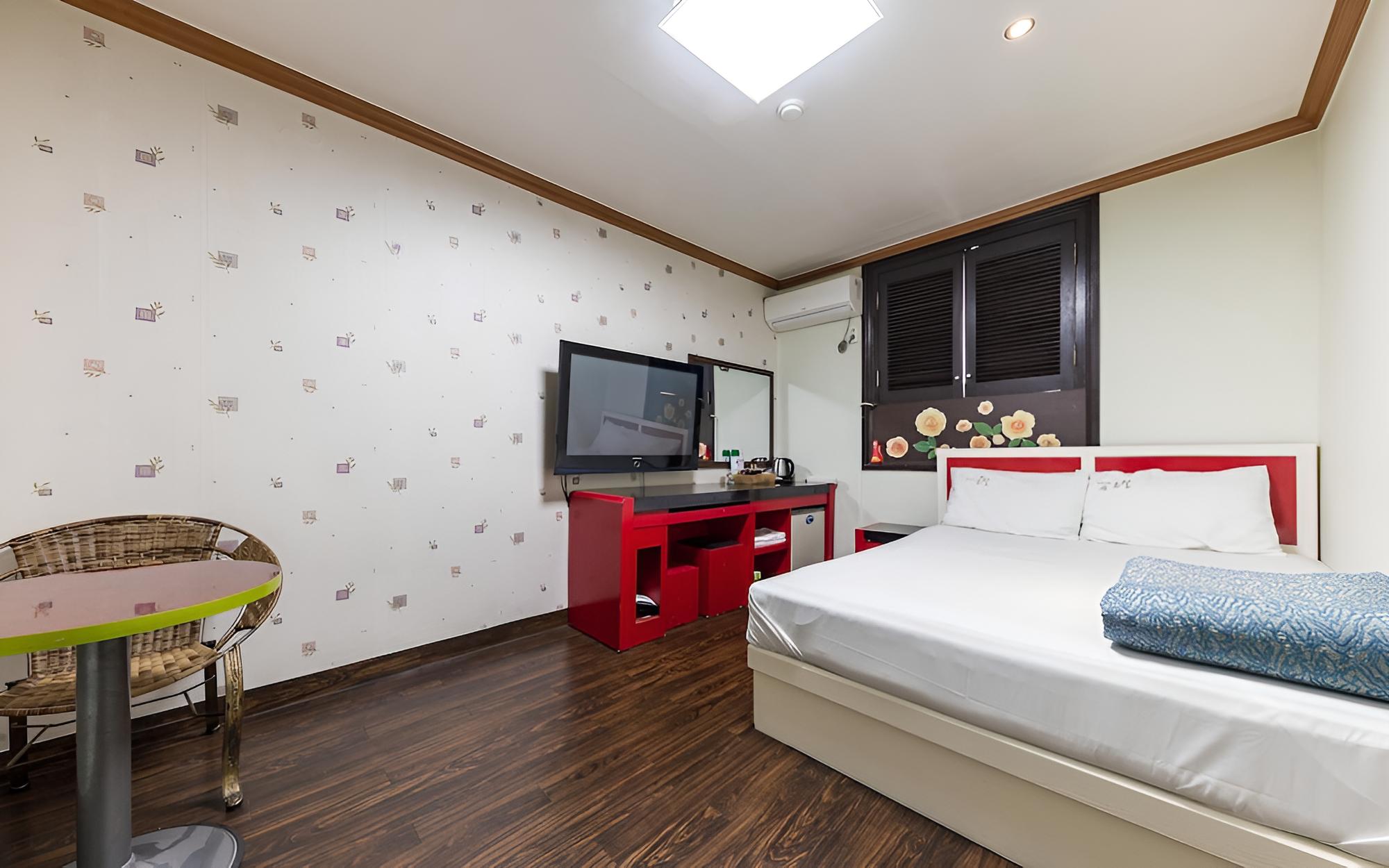 Room (Standard) photo 3