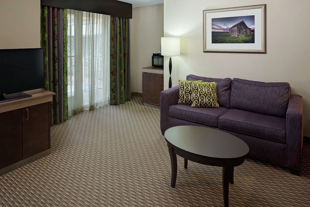 Room, 2 Double Beds, Accessible (Roll-in Shower) - Photo 5