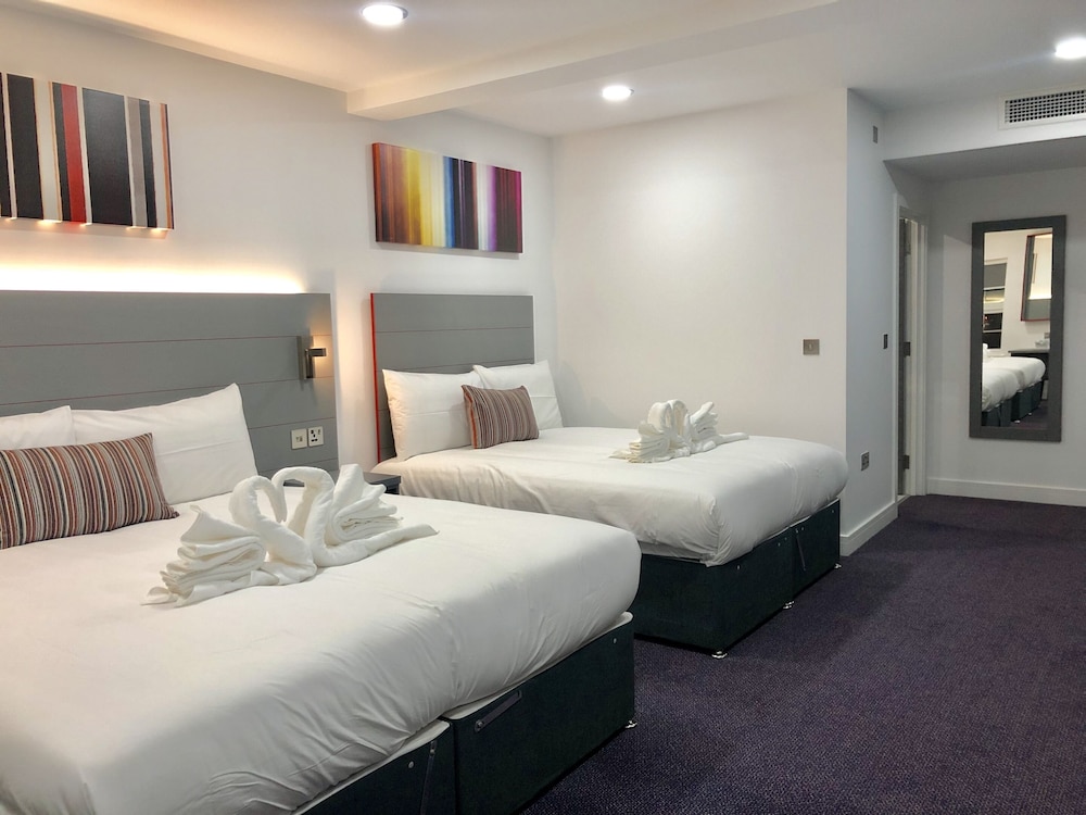 Quadruple Room, Ensuite - Photo 3