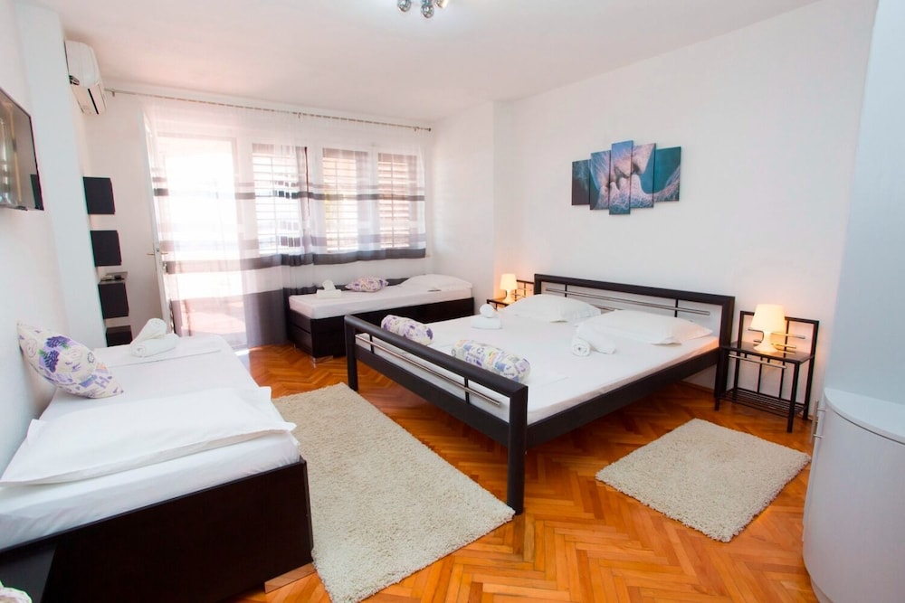 Apartment (Hope - 30m To The Sea & Seaview - A4()