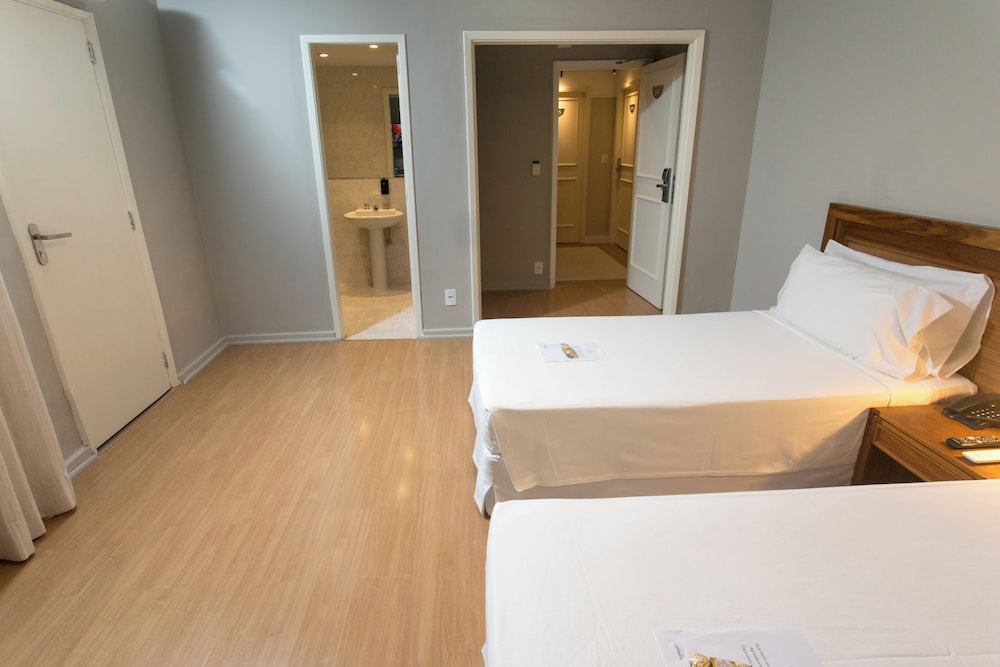 Luxury Twin Room photo 3