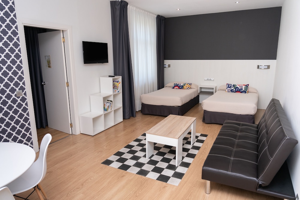 Family Room photo 2