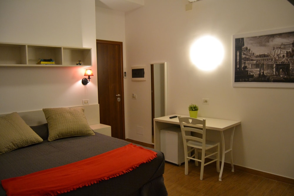 Superior Double or Twin Room, Garden View