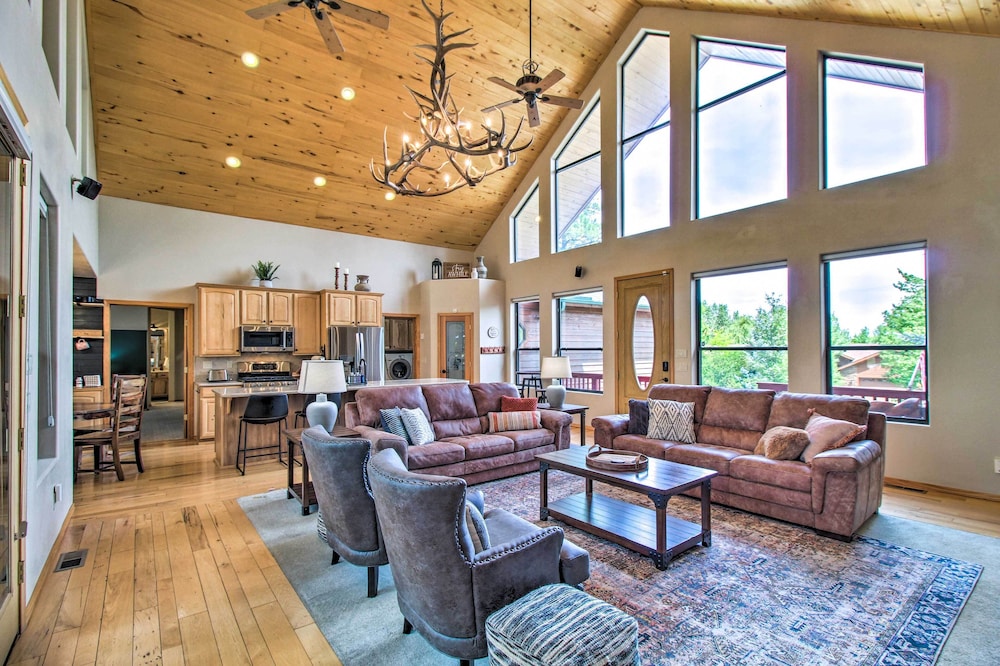 House (4 Bedrooms) photo 1