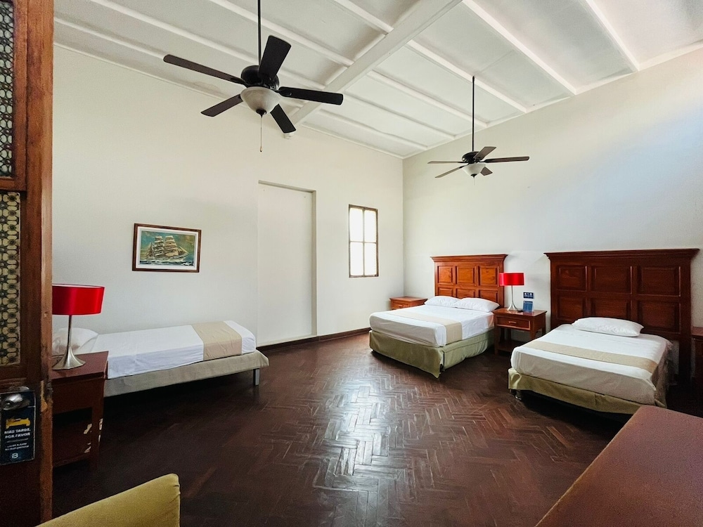 Standard Room photo 1