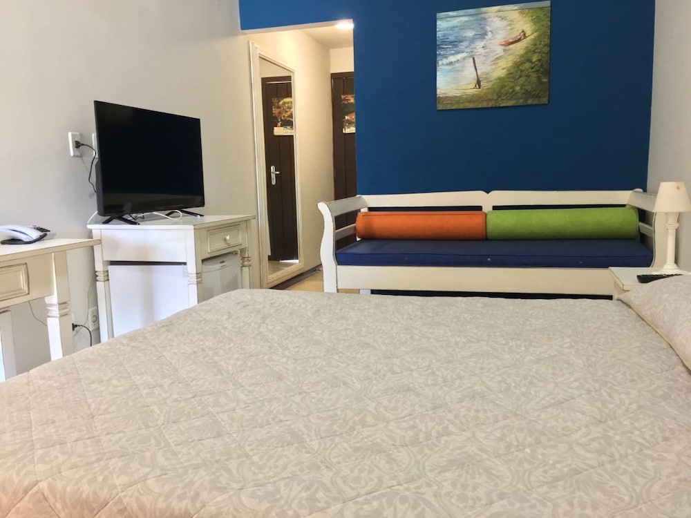 Deluxe Apartment photo 1