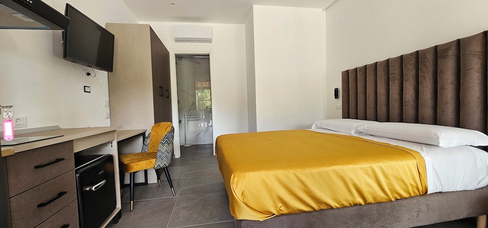 Superior Suite, Garden View