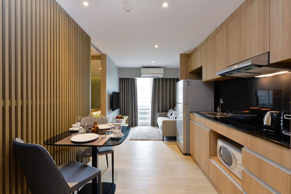 One Bedroom Premier photo 1