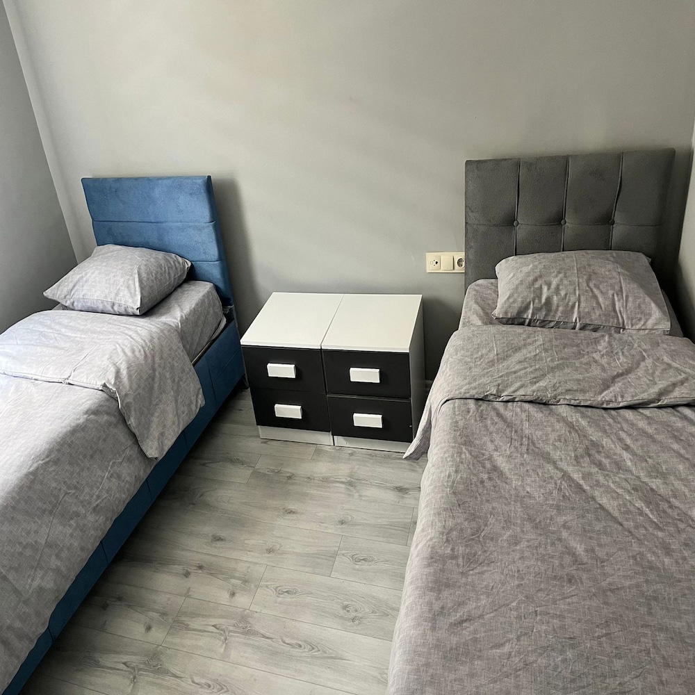 Basic Double or Twin Room photo 1