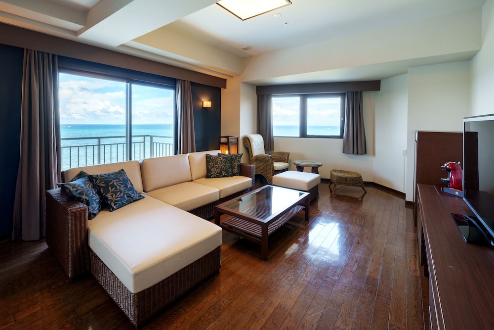 Grandvrio Suite, Non Smoking [Main Building Ocean's Wing] - Photo 2