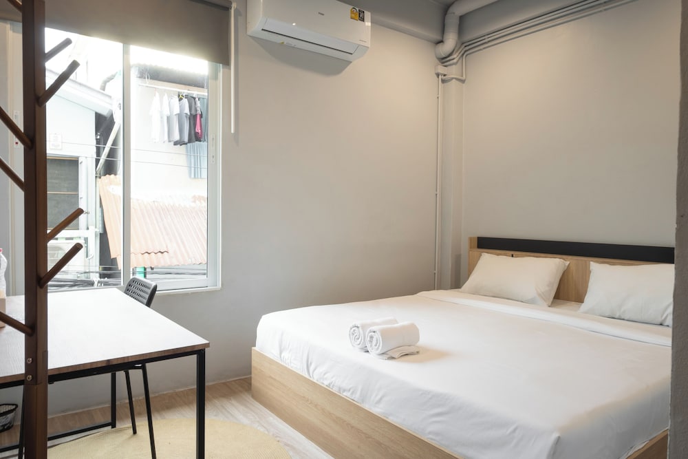 Basic Double or Twin Room photo 1