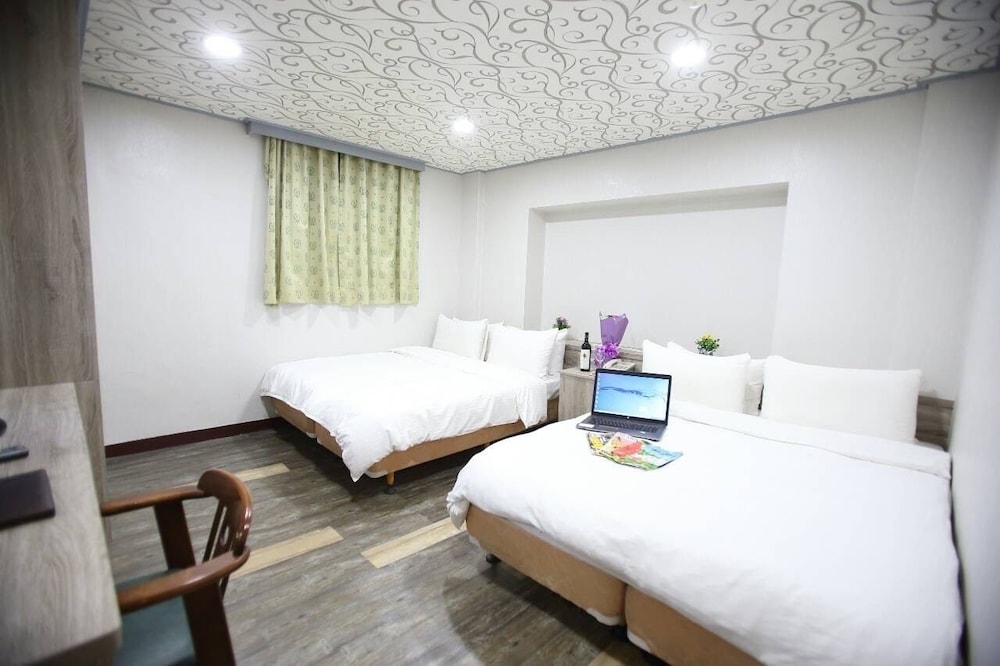 Quadruple Room photo 1