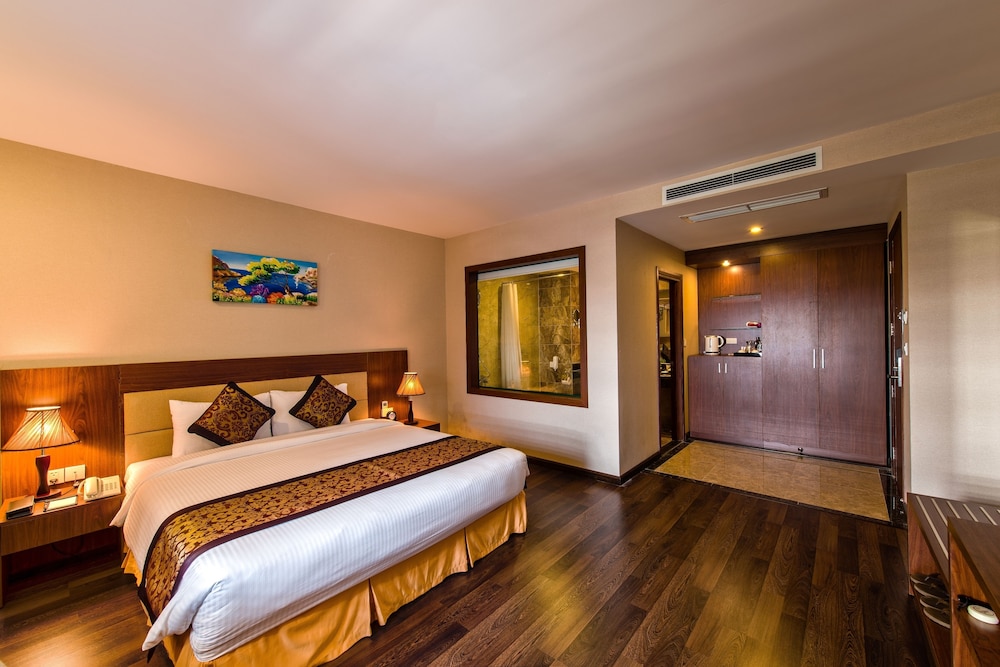 Deluxe Double Room photo 2