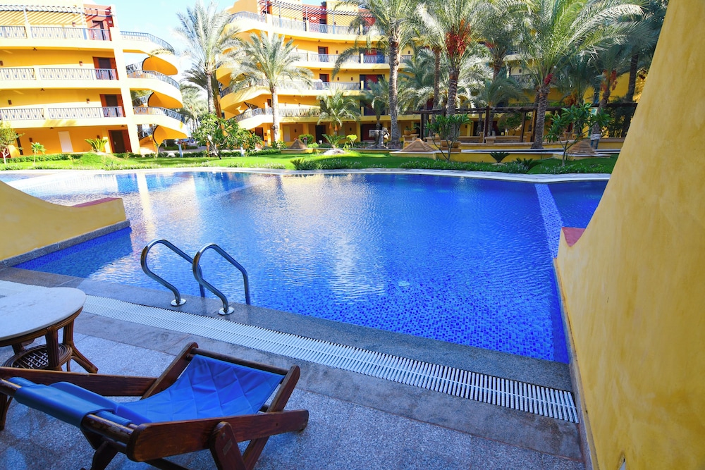 Royal Double or Twin Room, Private Pool, Pool View