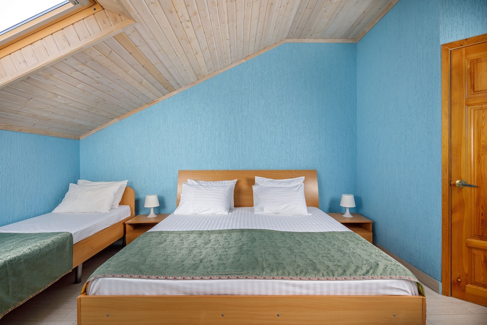 Standard Quadruple Room (Mansard) photo 3