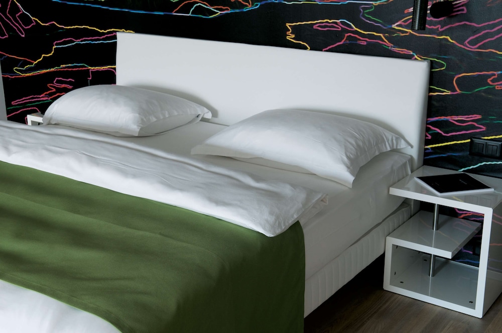 Standard Room photo 2
