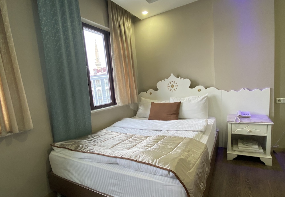 Standard Double Room - Photo 1