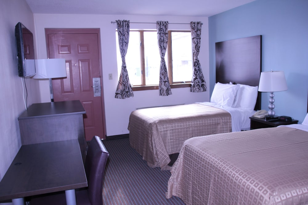 Standard Room, 2 Double Beds - Photo 5