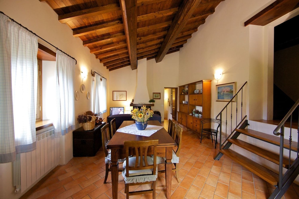 Villa, 4 Bedrooms photo 3
