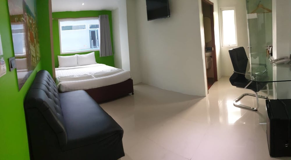 Junior Room, Pool View photo 3
